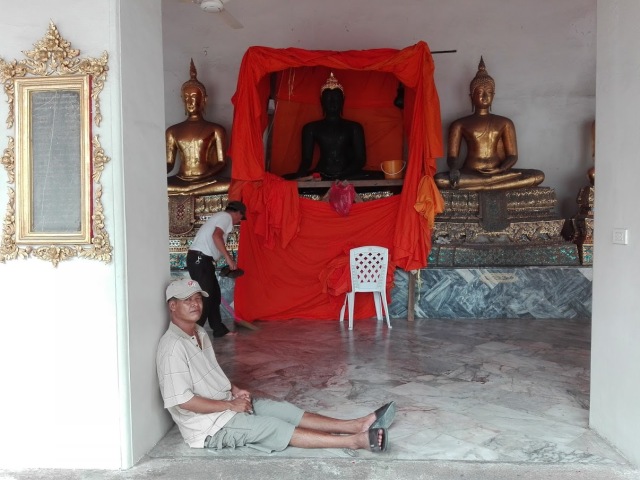 Rengøring ved Buddha